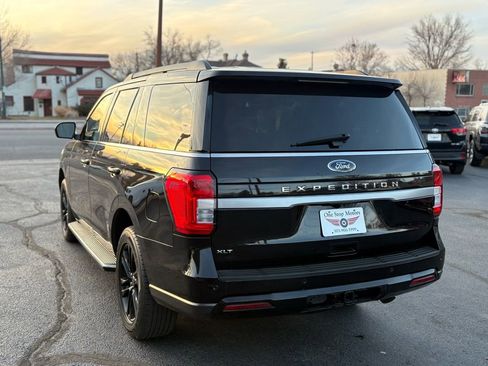 Used 2022 Ford Expedition XLT image 7