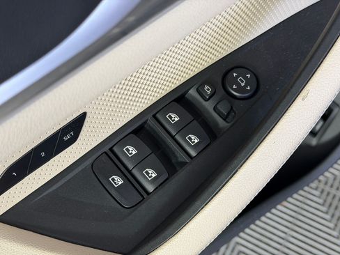 Used 2023 BMW i4 eDrive35 w/ Premium Package RWD image 21