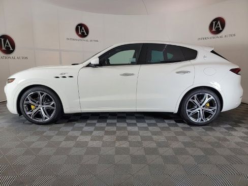Used 2023 Maserati Levante GT image 7