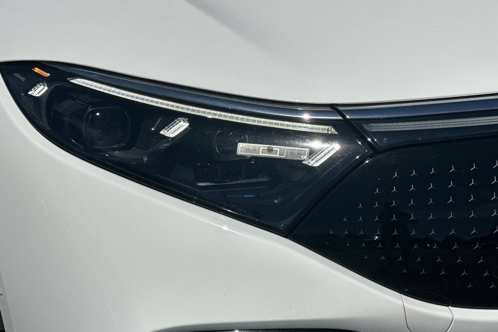 Used 2022 Mercedes-Benz EQS 450+ Sedan w/ Winter Package image 44