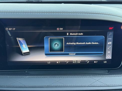 Used 2018 Mercedes-Benz S 560 Sedan w/ AMG Line Exterior image 26