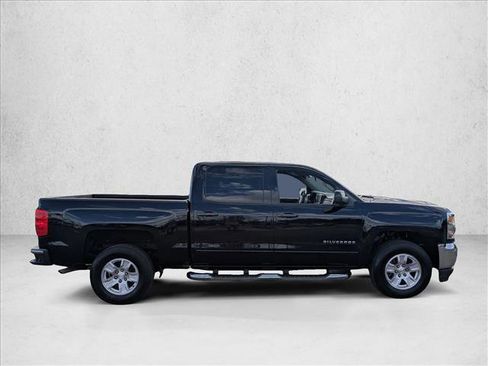 Used 2018 Chevrolet Silverado 1500 LT w/ All Star Edition image 4