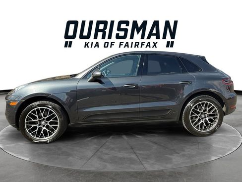 Used 2018 Porsche Macan Base image 3
