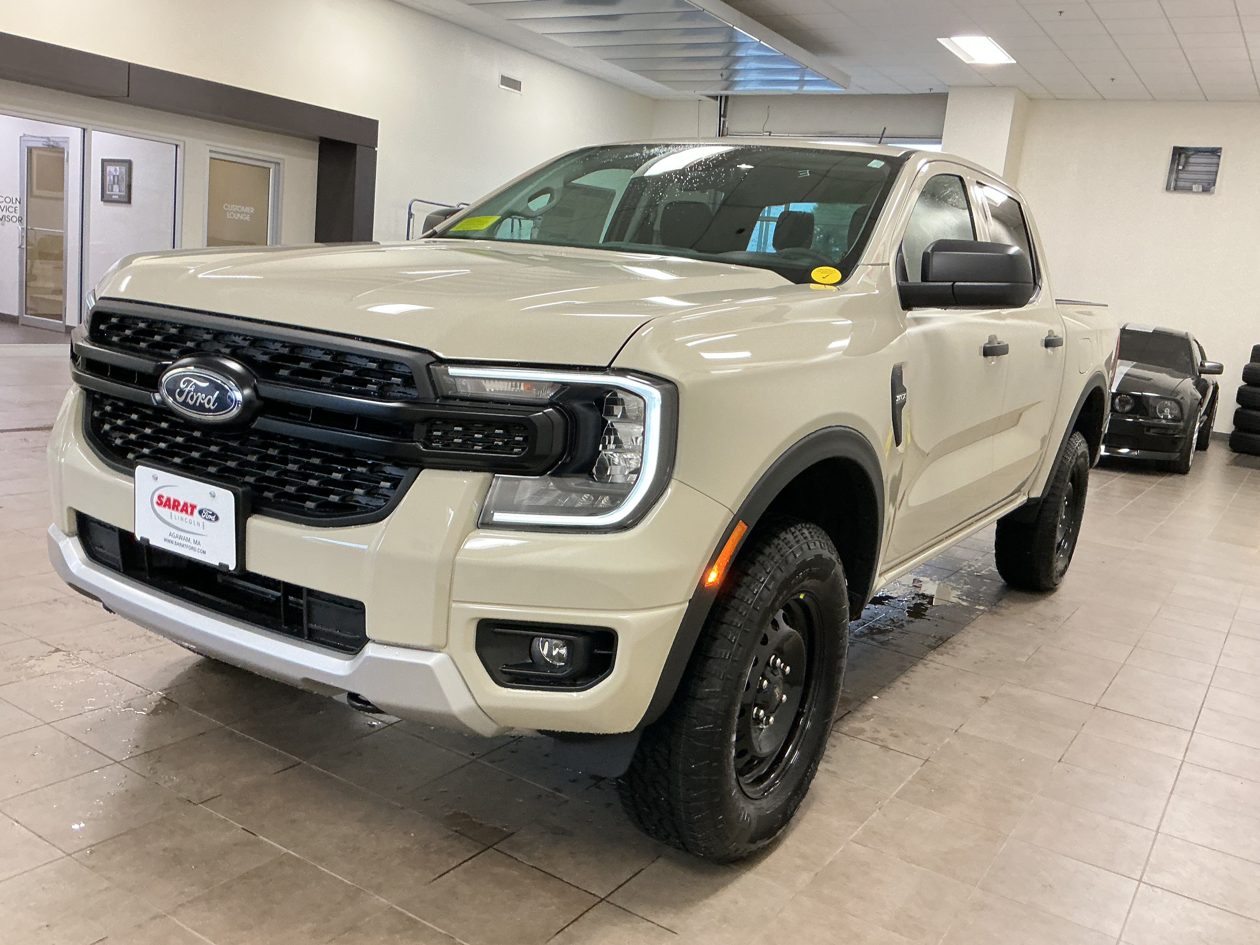 New 2026 Ford Ranger XL w/ FX4 Off-Road Package AWD/4WD image 4