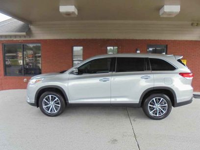 Used 2019 Toyota Highlander XLE