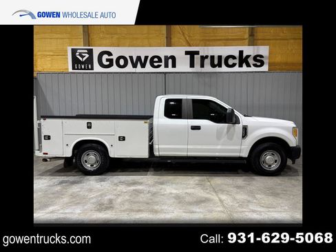 Used 2017 Ford F250 XL image 1