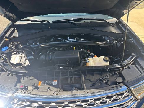Certified 2023 Ford Explorer Limited w/ Limited Technology Package AWD/4WD image 63