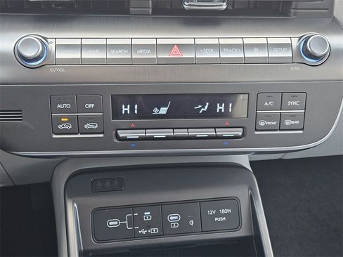 New 2026 Hyundai Kona Limited image 18