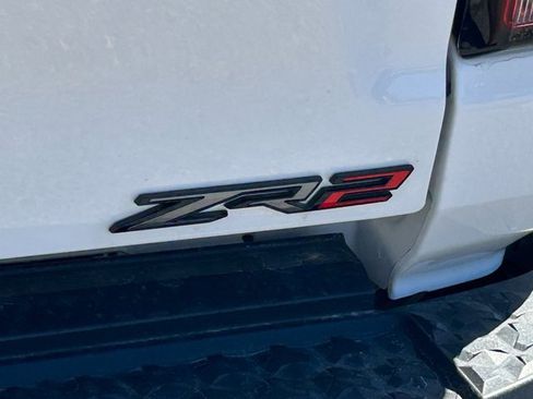 Used 2023 Chevrolet Colorado ZR2 w/ Desert Boss Special Edition image 5