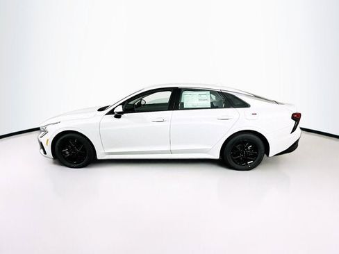 New 2025 Kia K5 LXS image 8