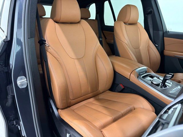 Used 2022 BMW X5 xDrive40i w/ Premium Package AWD/4WD image 19