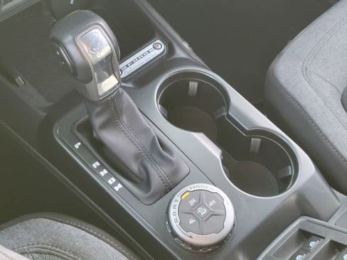 Used 2025 Ford Bronco Big Bend image 20