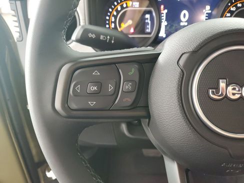 New 2025 Jeep Gladiator Willys image 23