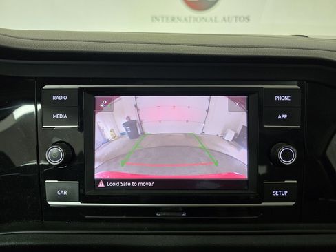 Used 2019 Volkswagen Jetta SE image 23