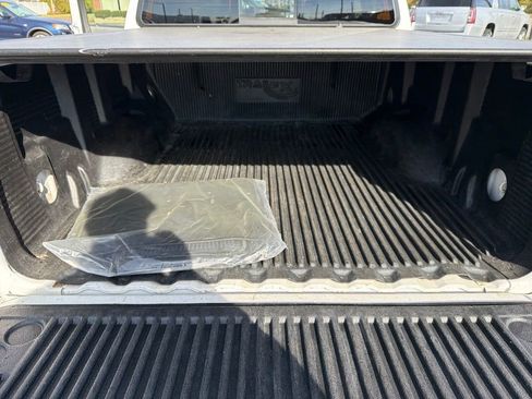 Used 2016 GMC Canyon SLT image 24