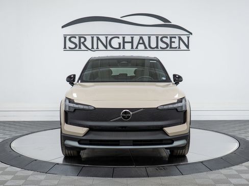 New 2026 Volvo EX30 Cross Country Ultra w/ Protection Package Premier image 2