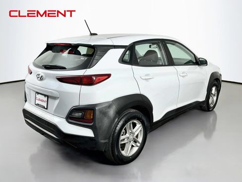 Used 2021 Hyundai Kona SE FWD image 5