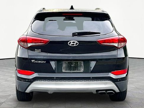 Used 2018 Hyundai Tucson Value w/ Cargo Package FWD image 6