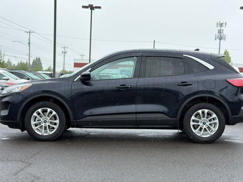 Used 2021 Ford Escape SE AWD/4WD image 9