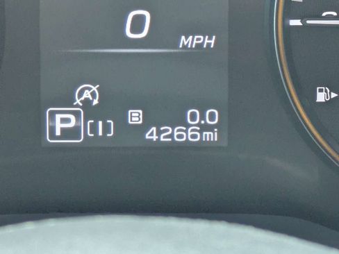 Certified 2025 Subaru Crosstrek 2.5i Wilderness w/ Wilderness Package AWD/4WD image 32