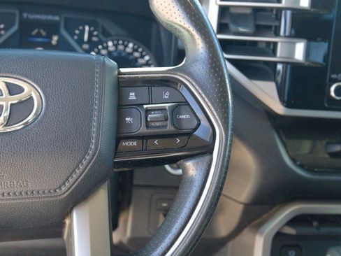 Used 2022 Toyota Tundra SR5 w/ SR5 Convenience Package image 20