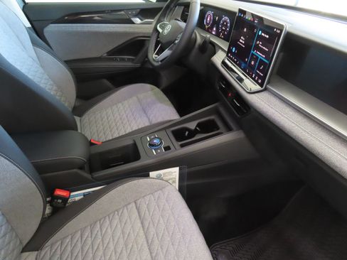 New 2025 Volkswagen Tiguan S image 26