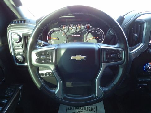 Used 2023 Chevrolet Silverado 3500 LT w/ Convenience Package image 21