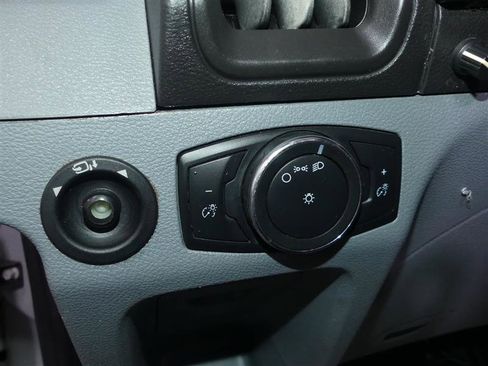 Used 2018 Ford Transit 350 XL image 23