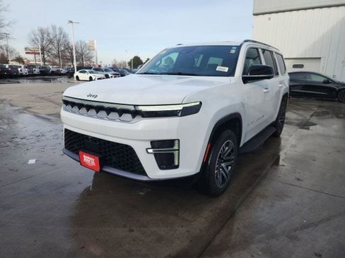 New 2026 Jeep Grand Wagoneer 4X4 image 3