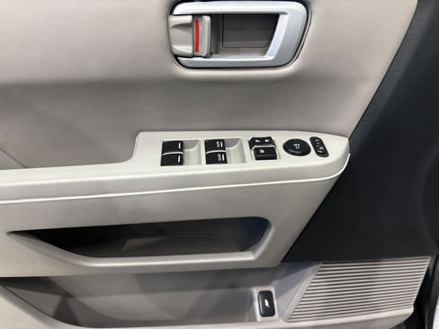 Used 2011 Honda Pilot EX-L image 11