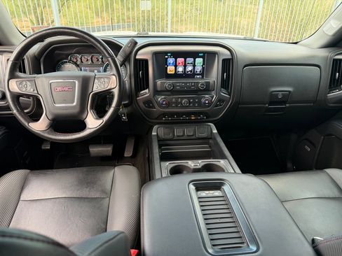 Used 2018 GMC Sierra 1500 SLT w/ All Terrain Package AWD/4WD image 7