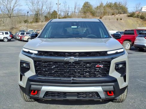 New 2026 Chevrolet Traverse Z71 w/ Enhanced Driving Package image 11