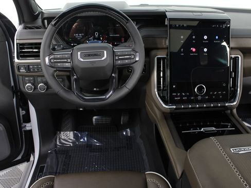 New 2026 GMC Yukon XL Denali Ultimate AWD/4WD image 14
