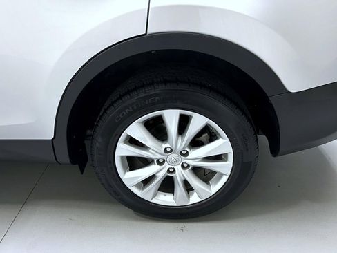 Used 2015 Toyota RAV4 Limited image 22