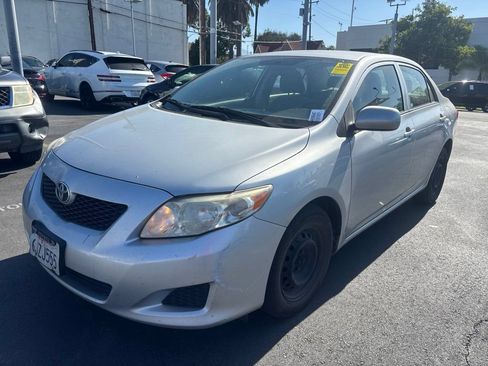 Used 2010 Toyota Corolla LE FWD image 8