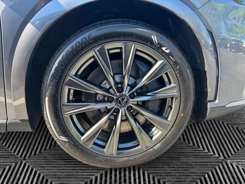 Used 2023 Lexus RX 350 F Sport w/ Accessory Package AWD/4WD image 29