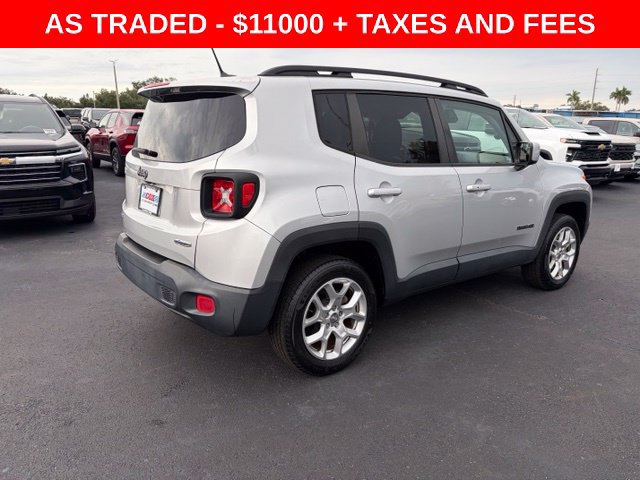 Used 2016 Jeep Renegade Latitude w/ Cold Weather Group AWD/4WD image 6