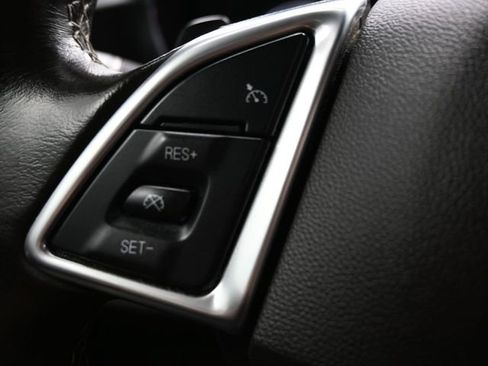 Used 2020 Chevrolet Camaro LT RWD image 22