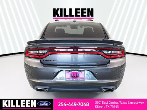 Used 2023 Dodge Charger SXT w/ Blacktop Package RWD image 7