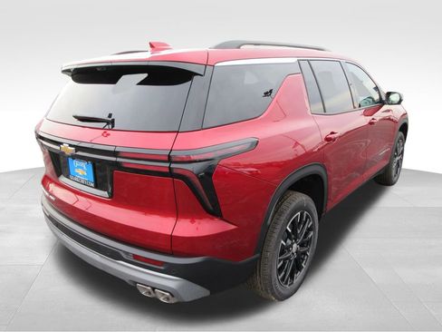 New 2026 Chevrolet Traverse LT w/ Sun and Wheel Package image 5