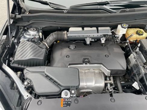 Used 2019 Buick Envision Essence AWD/4WD image 40