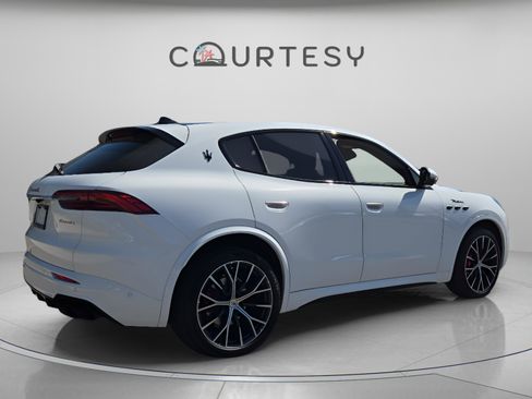 Used 2023 Maserati Grecale Modena image 6