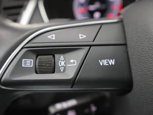 Used 2024 Audi Q5 2.0T Premium Plus image 16