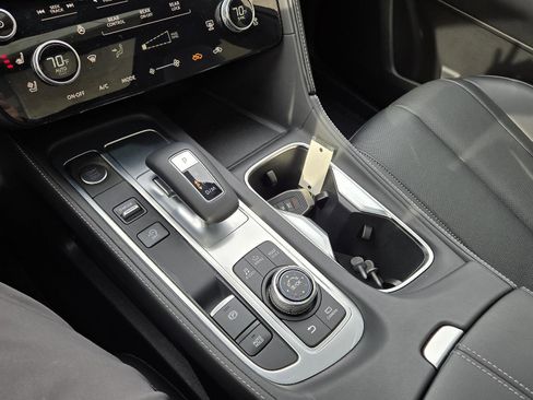 Certified 2025 INFINITI QX60 Luxe w/ Black Edition image 26