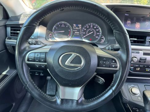 Used 2016 Lexus ES 350 FWD image 13
