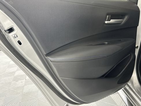 Used 2022 Toyota Corolla SE w/ Carpet Mat Package (TMS) FWD image 30