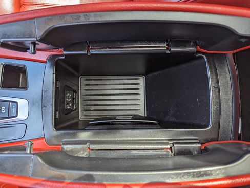 Used 2018 BMW X6 xDrive50i w/ M Sport Package AWD/4WD image 29