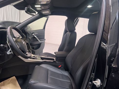 New 2026 Mitsubishi Eclipse Cross Black Edition image 9