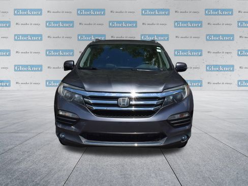 Used 2017 Honda Pilot Touring image 2