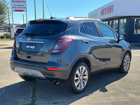 Used 2018 Buick Encore Preferred image 8